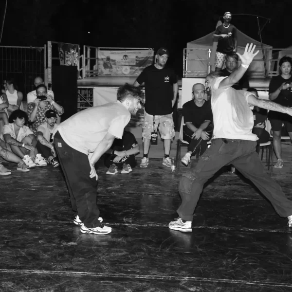 Born to the floor contest breakdance 6